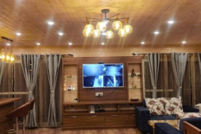 Cheerful 2 Bedroom Holiday Home with Free Parking